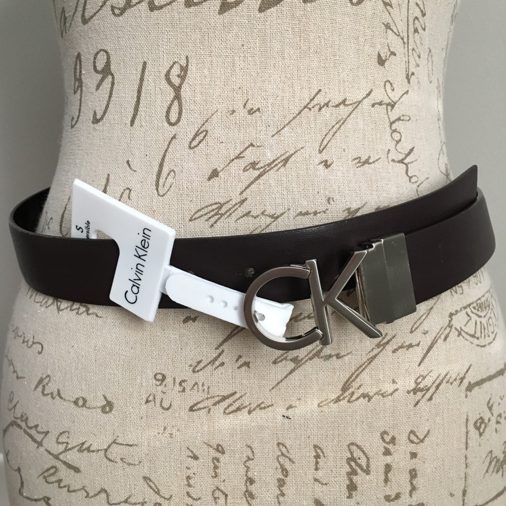 NWT Calvin Klein Reversible Belt